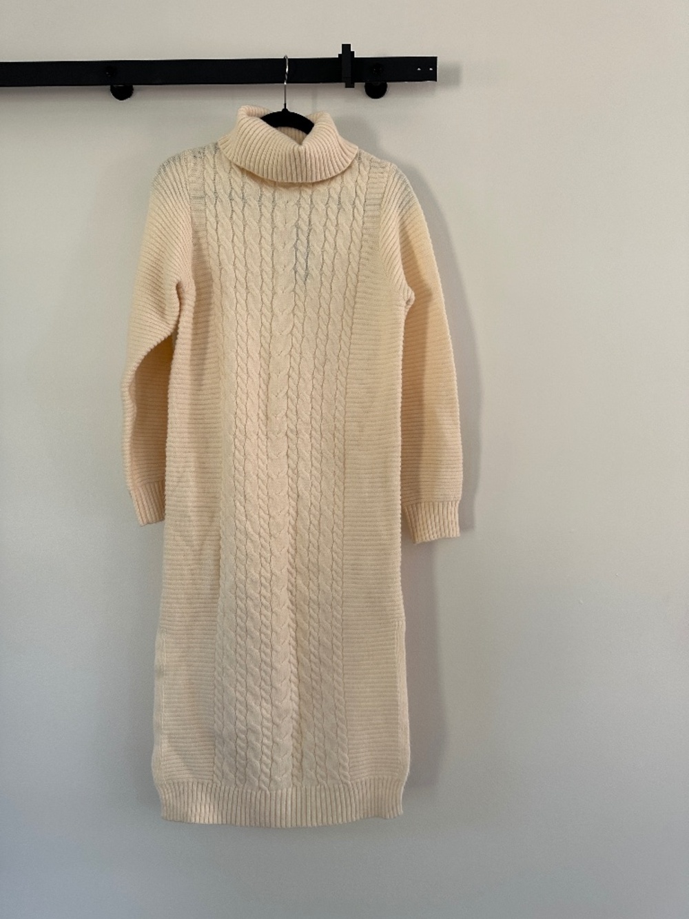 Lulus turtleneck cable midi dress
